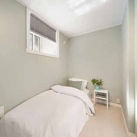 Stor I Sentrum! Lejlighed