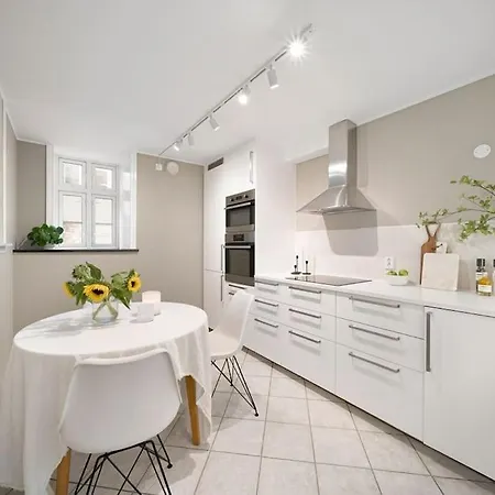 Stor I Sentrum! Lejlighed Bergen